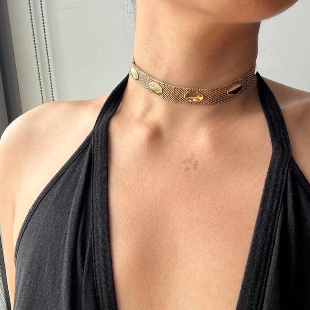 VTG 80s Gold Tone Mesh Chain Oval Stud Collar Choker Necklace